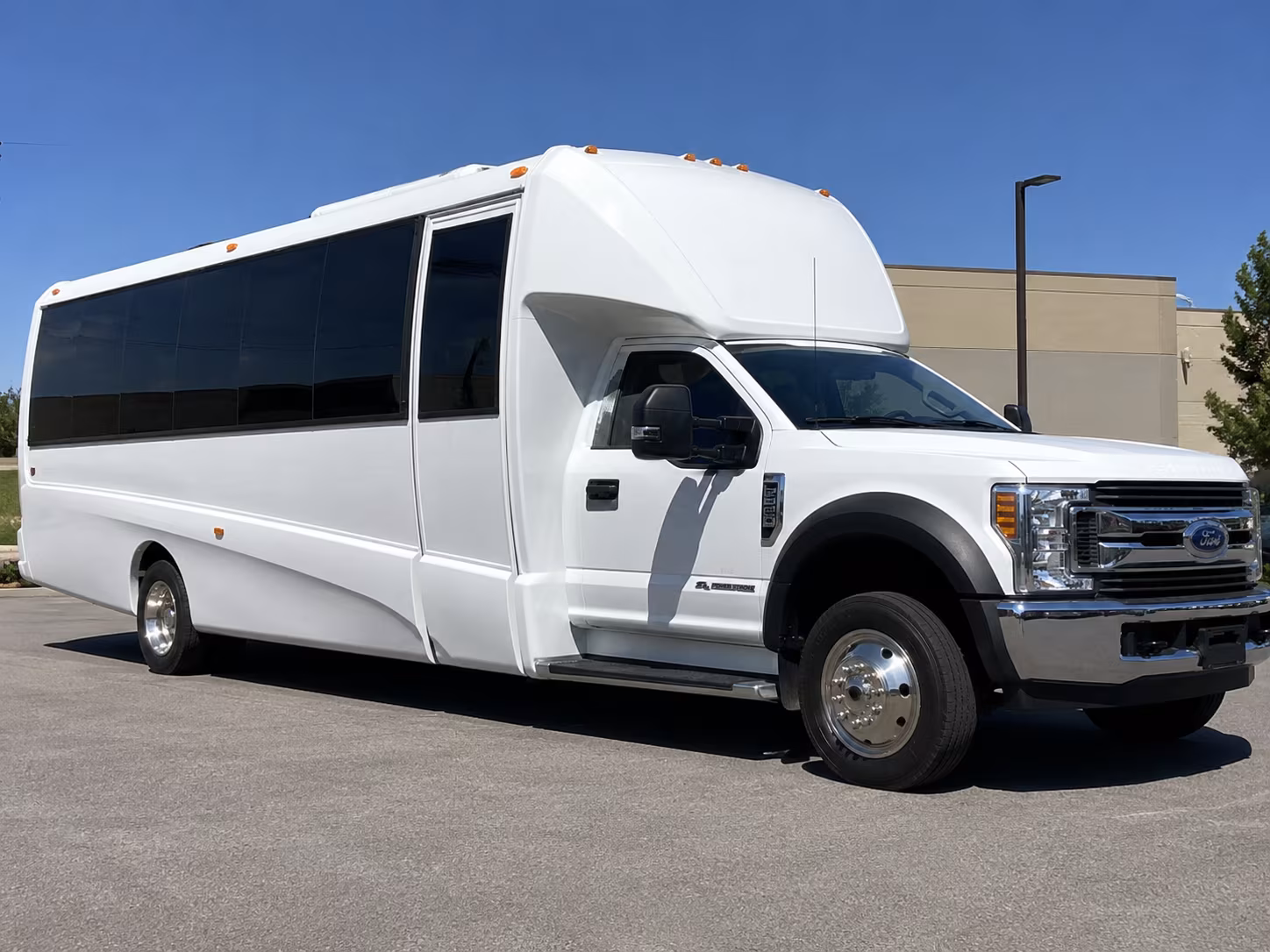 Detroit Corporate Transportation group transportation