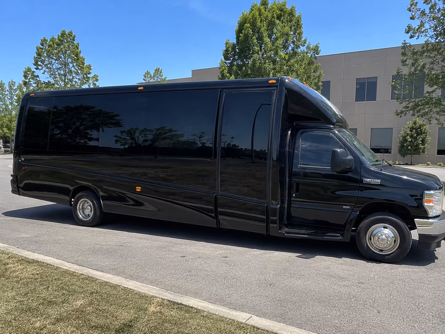 Detroit Prom & Homecoming Transportation pickup coordination