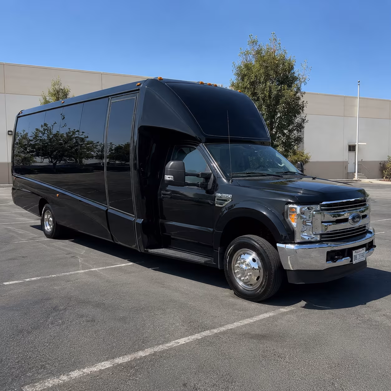 Detroit Winery Tour & Pub Crawl Transportation party bus exterior